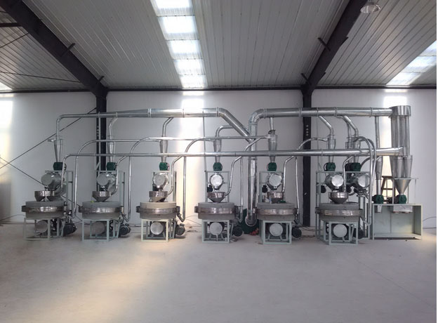 產(chǎn)品名稱(chēng)：20噸--30噸石磨機組
產(chǎn)品型號：
產(chǎn)品規格：