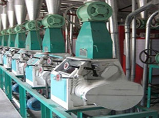 產(chǎn)品名稱(chēng)：落地式平篩等級粉成套設備2
產(chǎn)品型號：
產(chǎn)品規格：